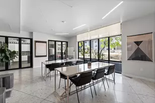 800 Embassy Dr, Austin, TX 78702 - Photo 32