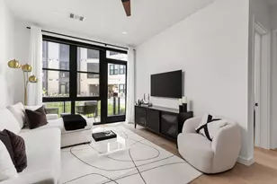 800 Embassy Dr, Austin, TX 78702 - Photo 8