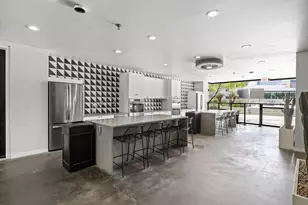 800 Embassy Dr, Austin, TX 78702 - Photo 30