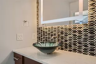 360 Nueces St, Austin, TX 78701 - Photo 24