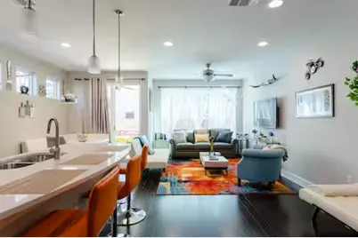 807 E 16th Street #A, Austin, TX 78702 - Photo 2