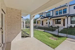 1280 E Main St, Round Rock, TX 78664 - Photo 4