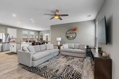 285 Gaida Loop, Georgetown, TX 78628 - Photo 4