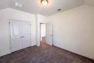 4437 Shady Hl Ln, Pflugerville, TX 78660 - Photo 12