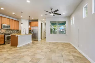2210 Schriber St, Austin, TX 78704 - Photo 4