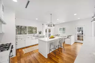 2413 Sharon Ln, Austin, TX 78703 - Photo 10