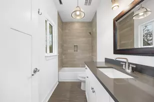 2413 Sharon Ln, Austin, TX 78703 - Photo 16