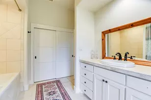 202 Hidden Hills Cove, Spicewood, TX 78669 - Photo 20
