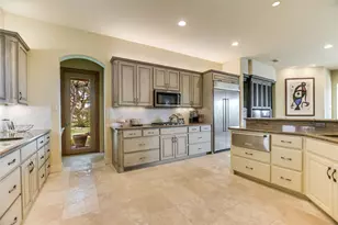 202 Hidden Hills Cove, Spicewood, TX 78669 - Photo 10