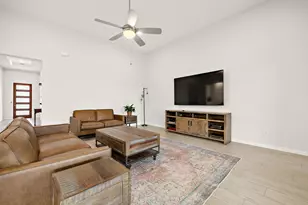 16713 Elsinore Ln, Pflugerville, TX 78660 - Photo 6