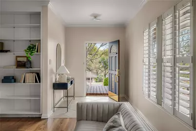 4822 Twin Valley Drive, Austin, TX 78731 - Photo 2