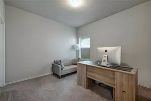 100 Comet Dr, Jarrell, TX 76537 - Photo 8