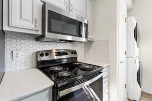 1100 W 25th St, Austin, TX 78705 - Photo 22