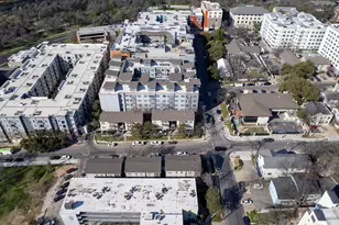 1100 W 25th St, Austin, TX 78705 - Photo 16