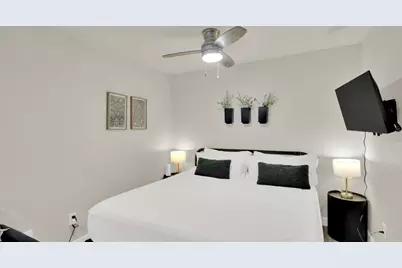 4501 Speedway #104, Austin, TX 78751 - Photo 6