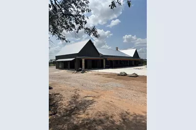 105 E Ogle Court, Fredericksburg, TX 78624 - Photo 10