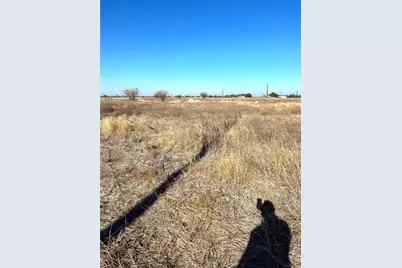 680 County Rd 520 Road, Hondo, TX 78850 - Photo 2