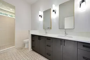 1603 Taylor Gaines St, Austin, TX 78741 - Photo 16