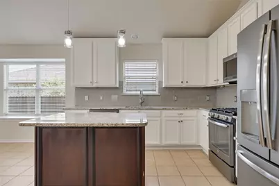 3005 Hawks Swoop Trail, Pflugerville, TX 78660 - Photo 8