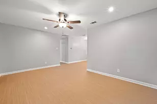 1805 Fair Oaks Dr, Austin, TX 78745 - Photo 12