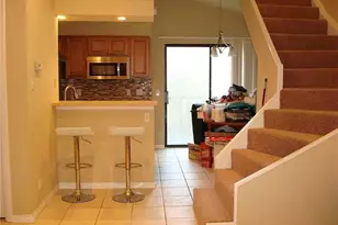 106 E 30th St, Austin, TX 78705 - Photo 2