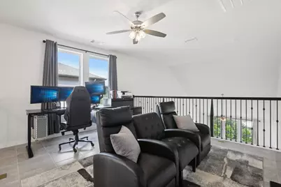 8119 Purple Aster Pass, Lago Vista, TX 78645 - Photo 14