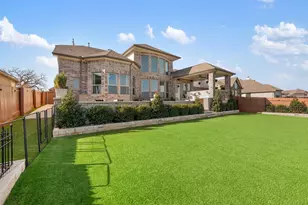 2116 Ambling Trl, Georgetown, TX 78628 - Photo 10