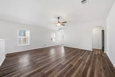 20004 Woodrow Wilson Street, Manor, TX 78653 - Photo 12