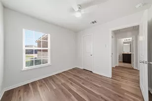 20004 Woodrow Wilson St, Manor, TX 78653 - Photo 18