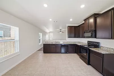20004 Woodrow Wilson Street, Manor, TX 78653 - Photo 8