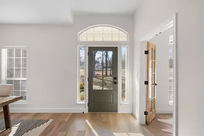 116 Oak Plaza Drive, Georgetown, TX 78628 - Photo 2