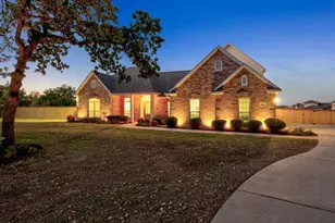 116 Oak Plaza Dr, Georgetown, TX 78628 - Photo 2