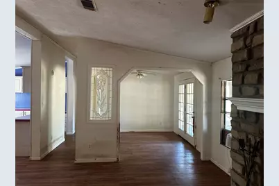 203 River Oaks Drive, Cedar Creek, TX 78612 - Photo 6