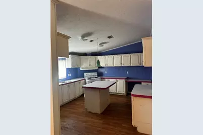 203 River Oaks Drive, Cedar Creek, TX 78612 - Photo 4