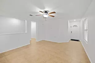 8825 Stambourne St, Austin, TX 78747 - Photo 6