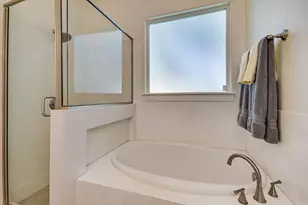 207 Fairlake Cir, Lakeway, TX 78734 - Photo 14