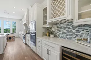 2420 Legend Trl, Leander, TX 78641 - Photo 10