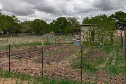 500 Buckaroo Trail, Buda, TX 78610 - Photo 34