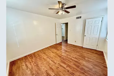 2411 S 5th Street #1, Austin, TX 78704 - Photo 8