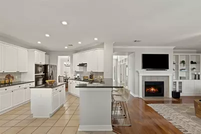 12430 Fairfax Ridge Place, Austin, TX 78738 - Photo 8