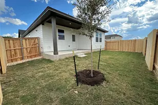 526 Elephant Island Loop, Kyle, TX 78640 - Photo 14