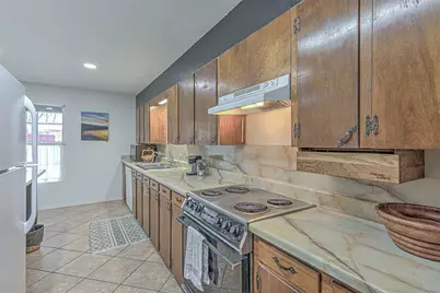 5304 Bedford, Kingsland, TX 78639 - Photo 8