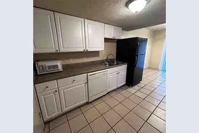 7204 Creekside Drive #B, Austin, TX 78752 - Photo 8
