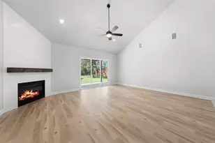 166 Loysoya St, Bastrop, TX 78602 - Photo 4