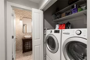 3814-A Ridgelea Dr, Austin, TX 78731 - Photo 16