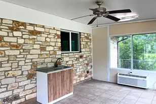 298 Jenkins Rd, Cedar Creek, TX 78612 - Photo 10