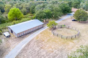 298 Jenkins Rd, Cedar Creek, TX 78612 - Photo 28