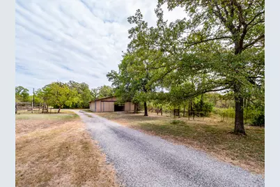 298 Jenkins Road, Cedar Creek, TX 78612 - Photo 28