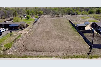 310 Rancho Linda Drive, Lockhart, TX 78644 - Photo 6