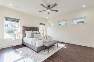 1106 Lambie St, Austin, TX 78702 - Photo 8